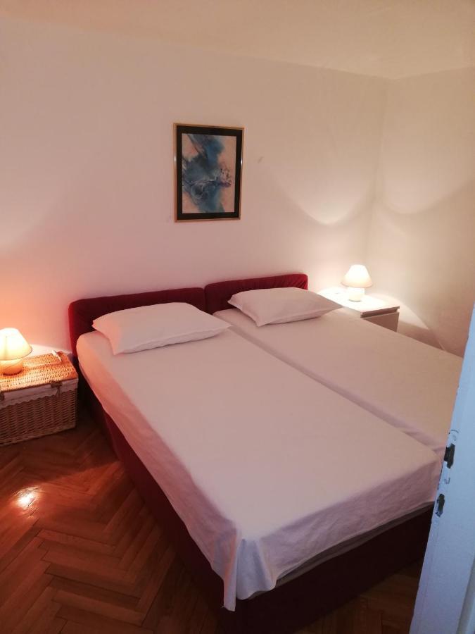 Apartmani Bono Primosten Exterior photo